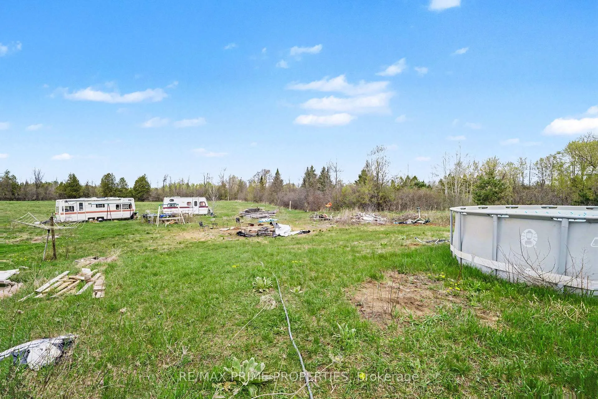 Photo 19 of 1110 Hyndman Road, Edwardsburgh/Cardinal, Edwardsburgh/Cardinal Twp — HOMEH