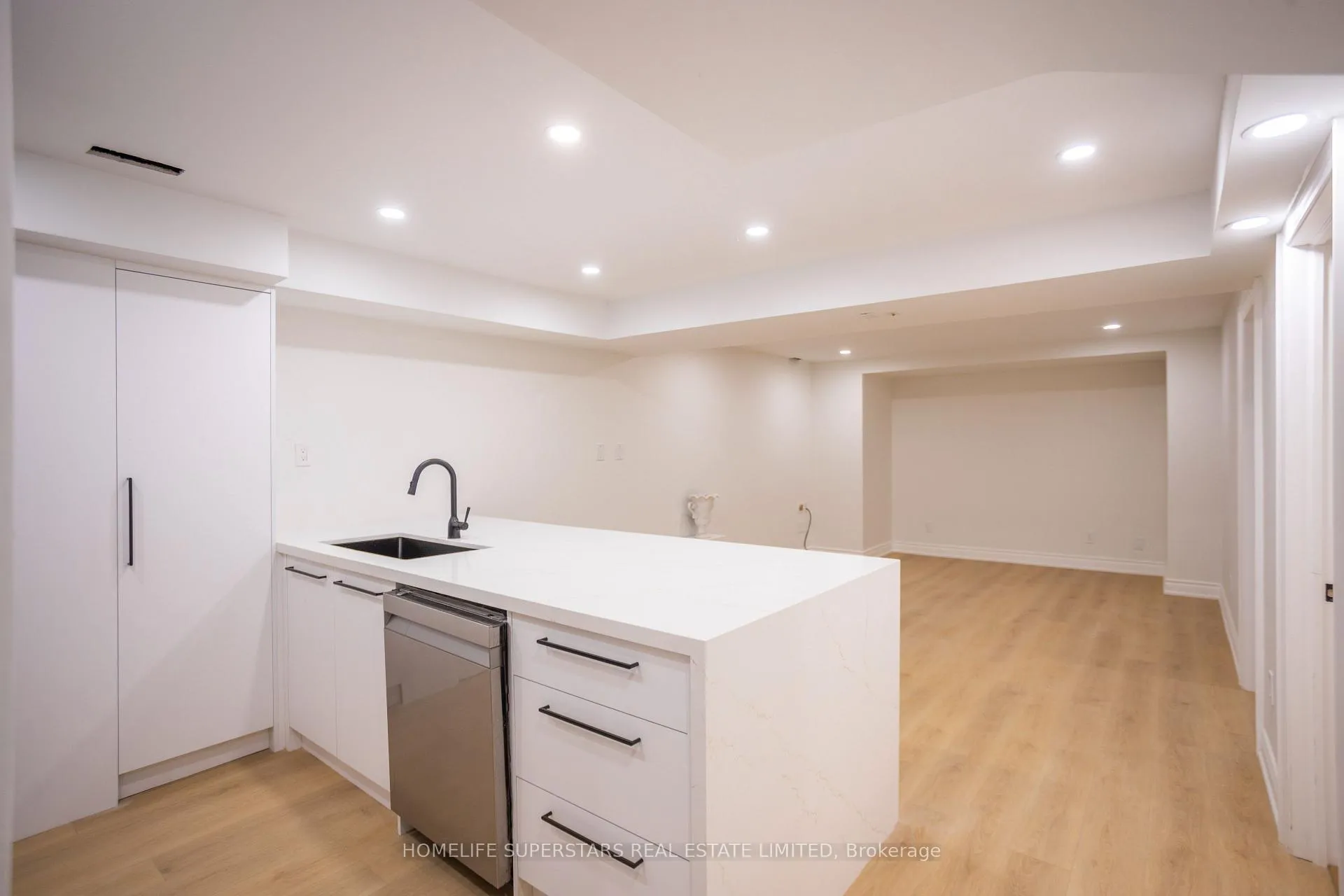 Photo 1 of 57 Mikayla Crescent, Whitby, Brooklin — HOMEH
