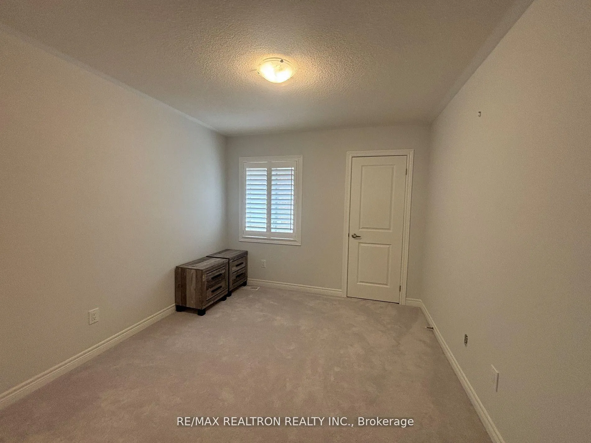 Photo 25 of 11 Father Muckle Avenue, Georgina, Keswick South — HOMEH