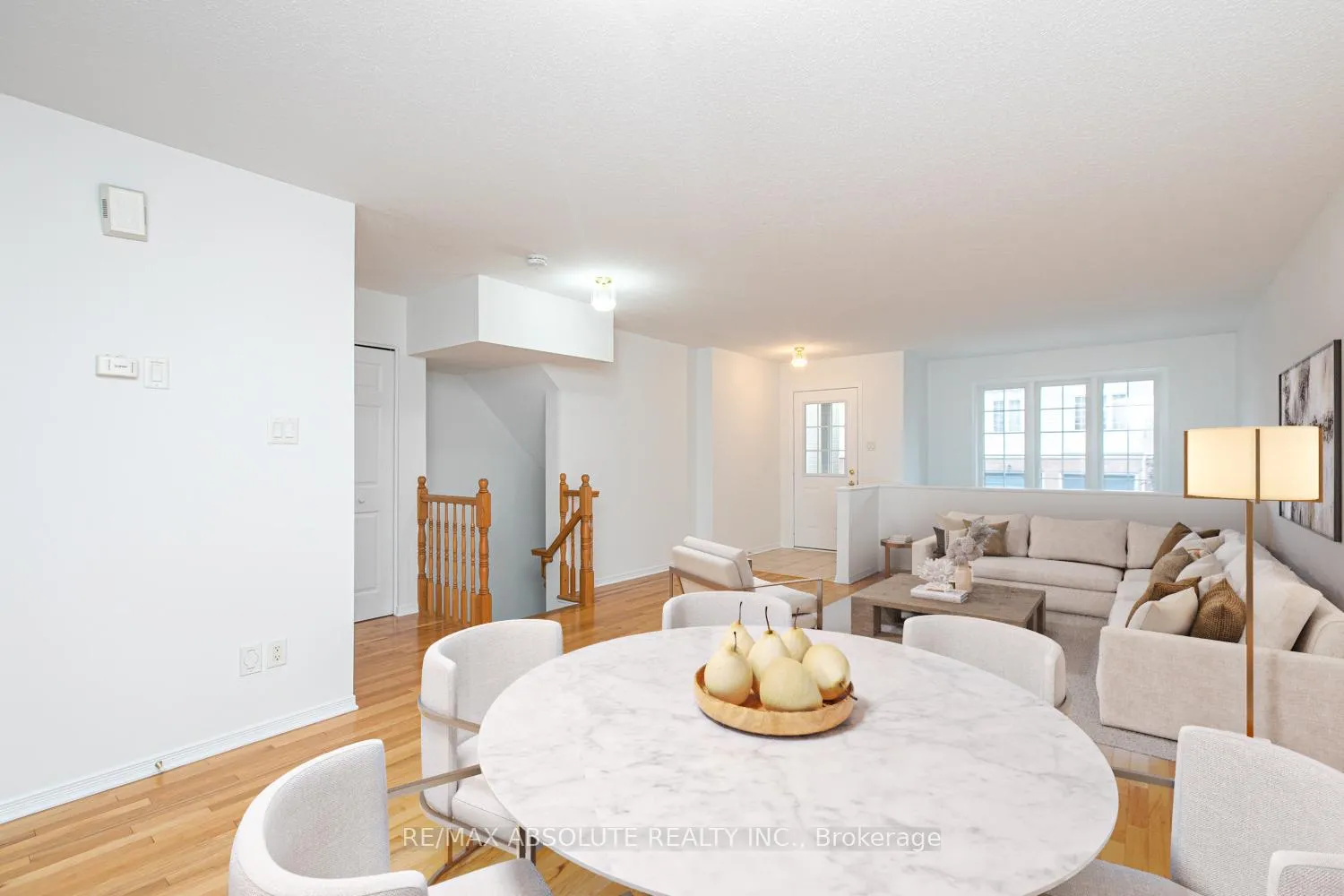 Photo 3 of 242 Gershwin Private, Ottawa, Westcliffe Estates — HOMEH