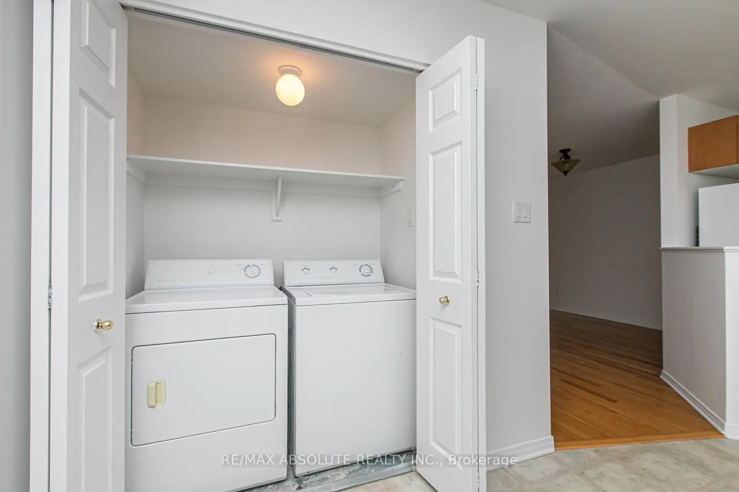 Photo 13 of 242 Gershwin Private, Ottawa, Westcliffe Estates — HOMEH