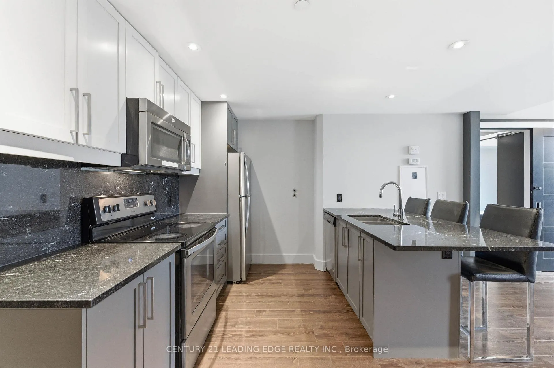 Photo 4 of Unit C533, 330 Phillip Street, Waterloo, Beechwood/University — HOMEH