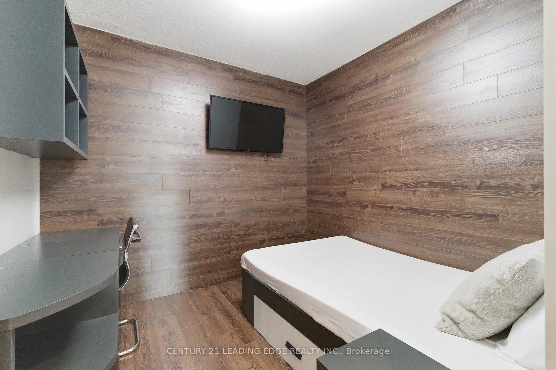 Photo 17 of Unit C533, 330 Phillip Street, Waterloo, Beechwood/University — HOMEH
