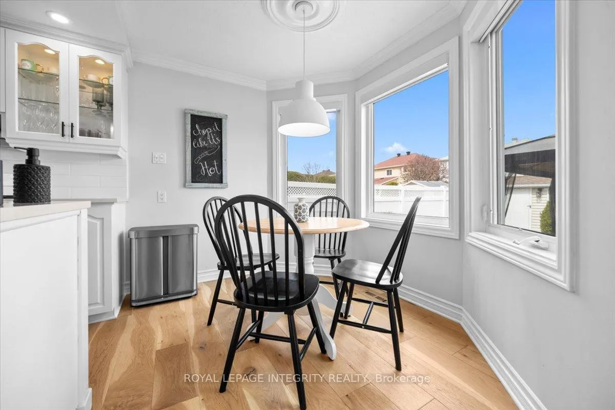 Photo 18 of 1749 Bellechasse Place, Ottawa, Chapel Hill — HOMEH