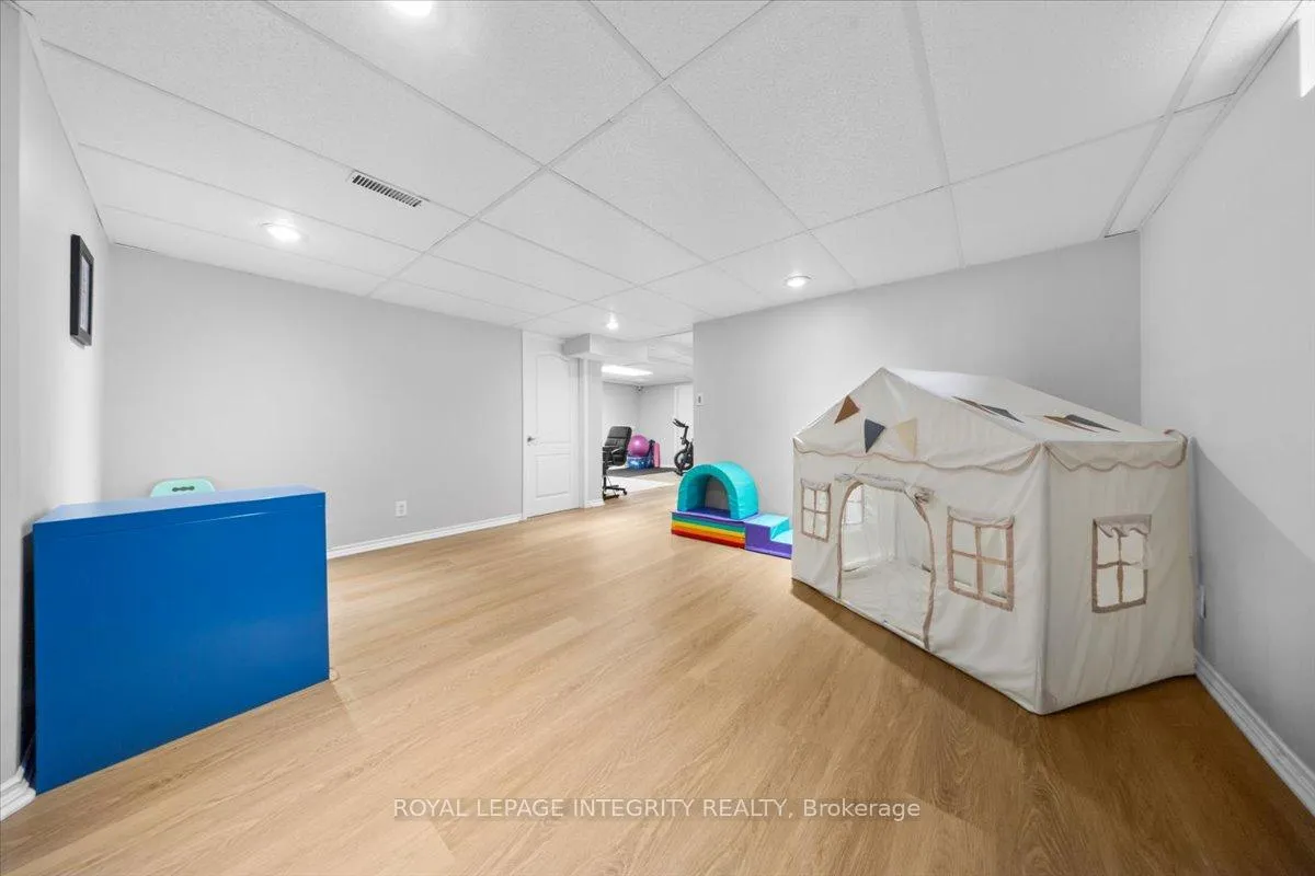 Photo 41 of 1749 Bellechasse Place, Ottawa, Chapel Hill — HOMEH