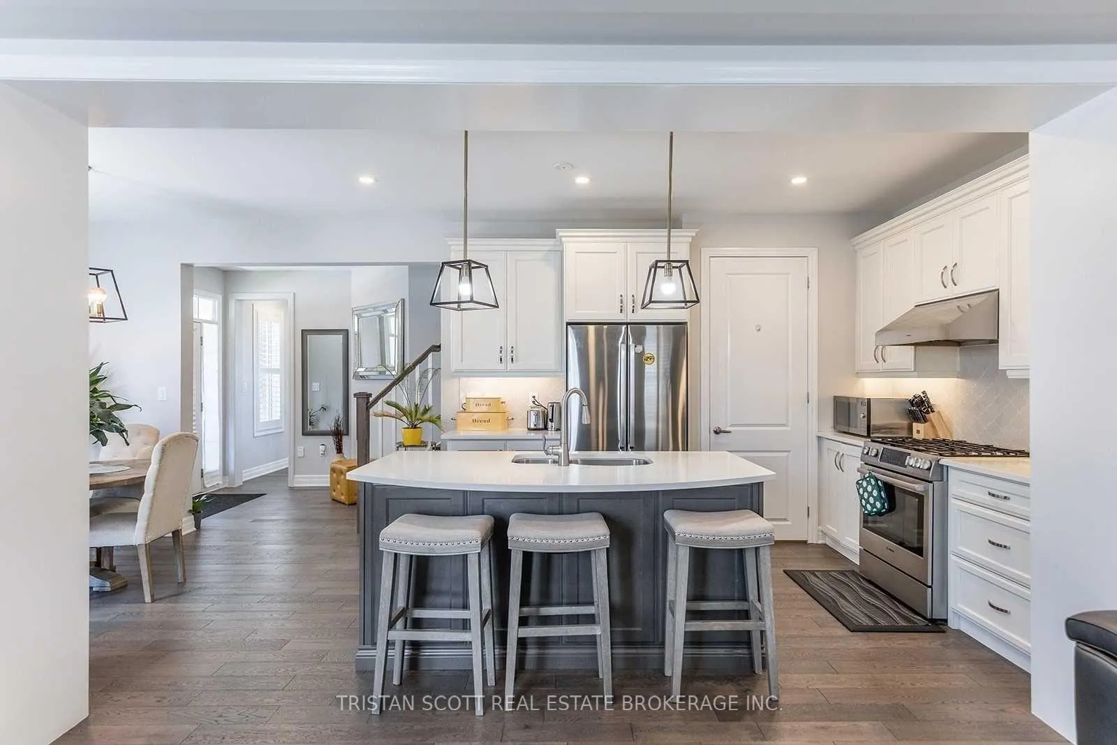 Photo 5 of 1208 Leger Way, Milton, Ford — HOMEH