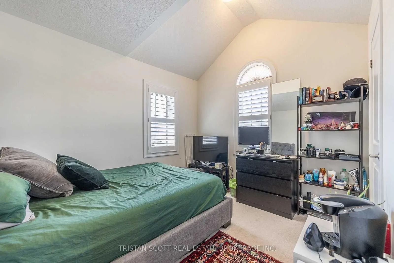 Photo 12 of 1208 Leger Way, Milton, Ford — HOMEH