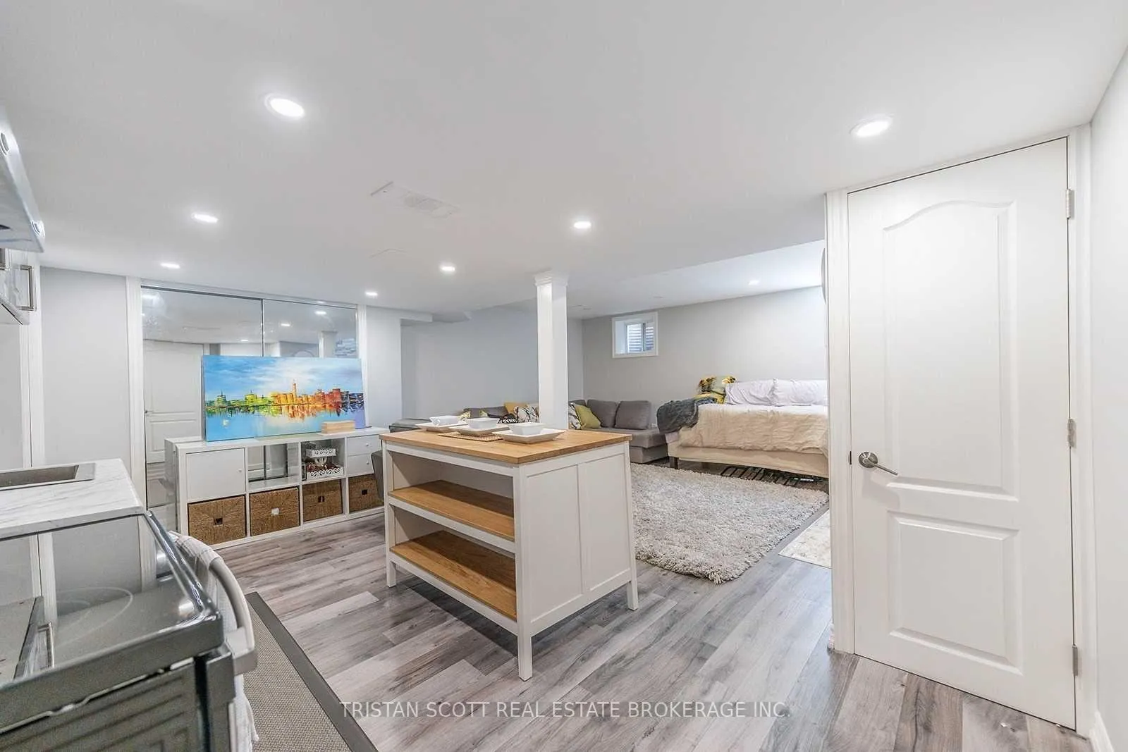Photo 17 of 1208 Leger Way, Milton, Ford — HOMEH