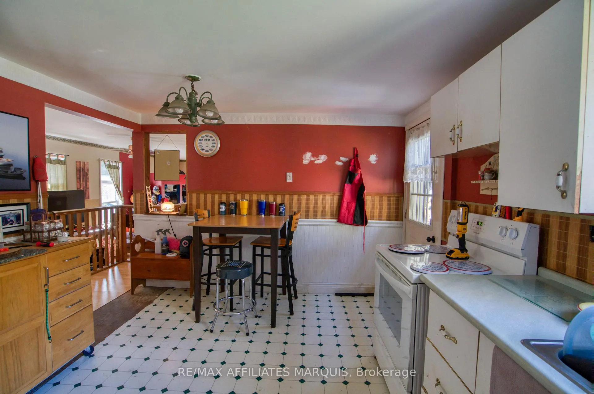 Photo 10 of 641 Harper Road, Tay Valley, Bathurst/Burgess & Sherbrooke (Bathurst) Twp — HOMEH
