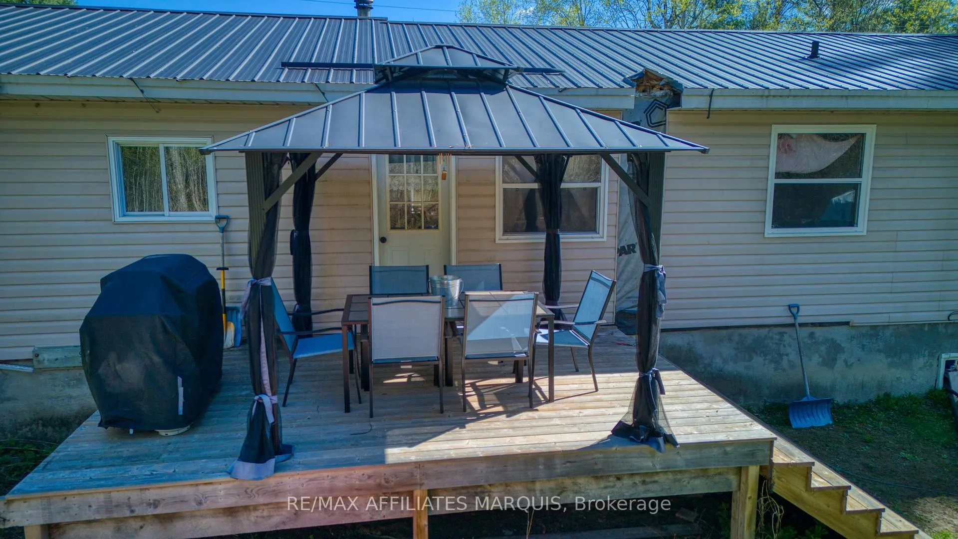 Photo 24 of 641 Harper Road, Tay Valley, Bathurst/Burgess & Sherbrooke (Bathurst) Twp — HOMEH