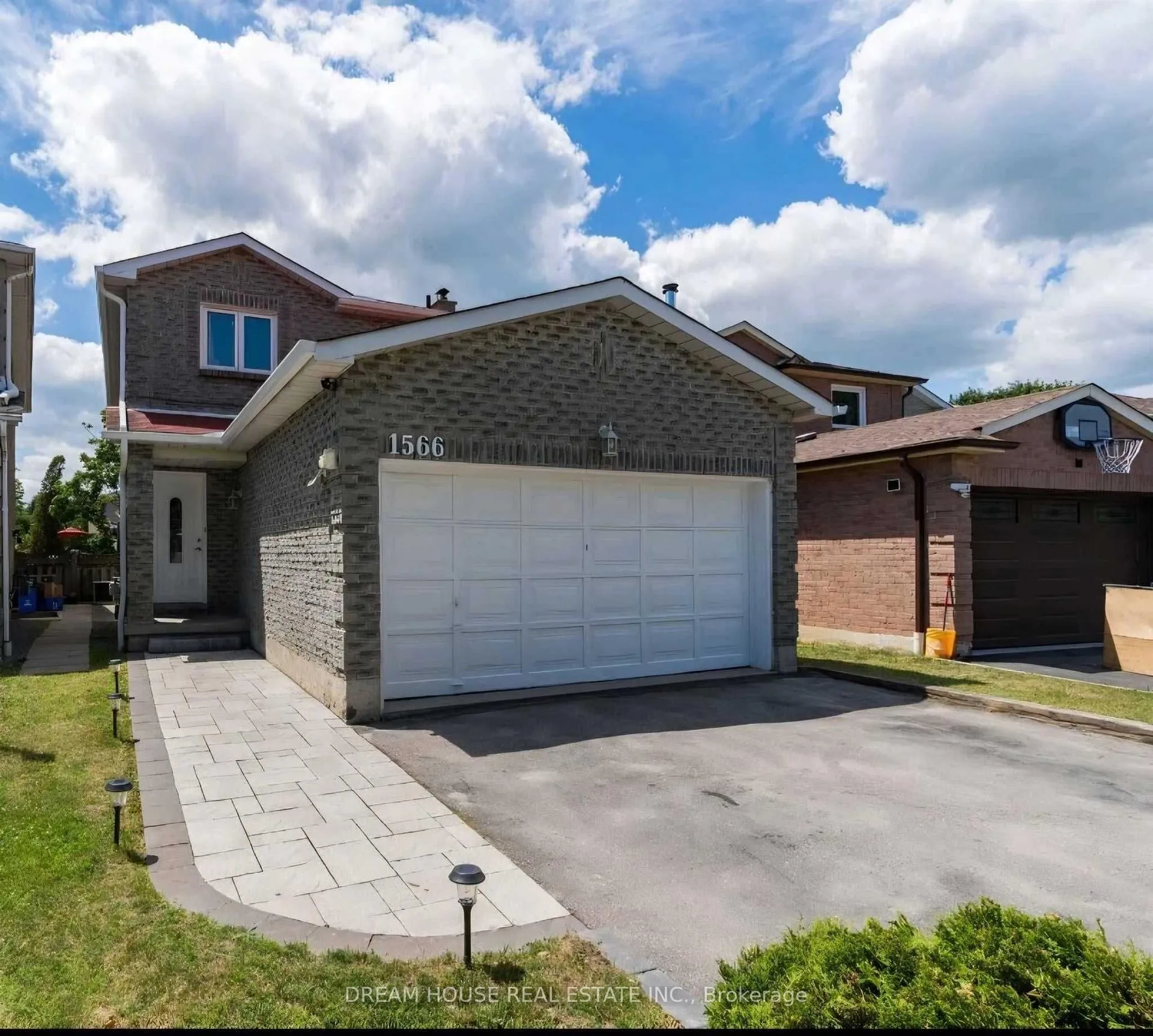 Photo 1 of Unit Basement, 1566 Marshcourt Drive, Pickering, Village East — HOMEH