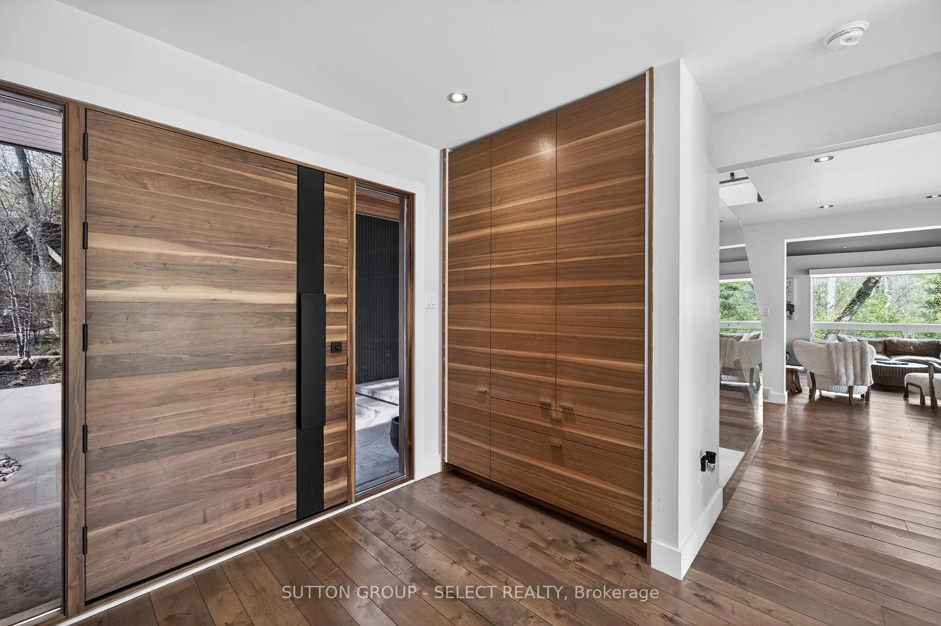 Photo 4 of 45 Blackburn Crescent, Middlesex Centre, Kilworth — HOMEH