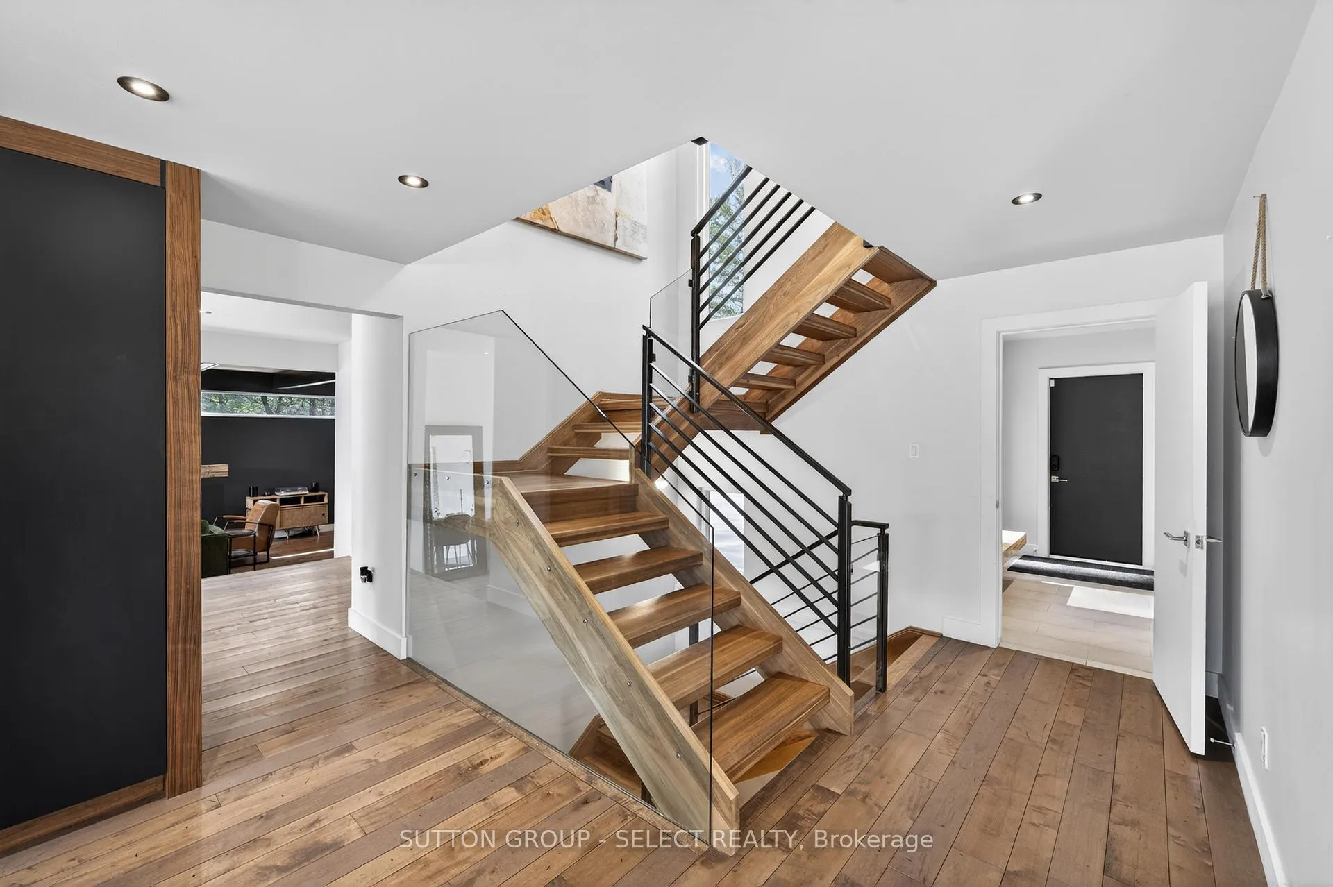 Photo 12 of 45 Blackburn Crescent, Middlesex Centre, Kilworth — HOMEH