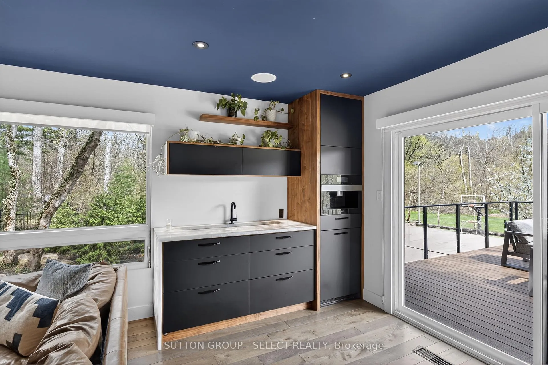 Photo 14 of 45 Blackburn Crescent, Middlesex Centre, Kilworth — HOMEH
