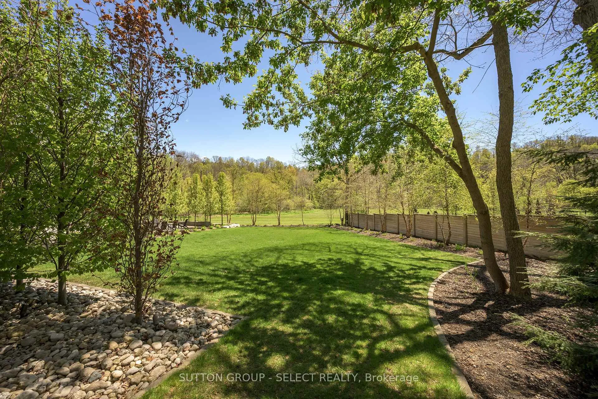 Photo 43 of 45 Blackburn Crescent, Middlesex Centre, Kilworth — HOMEH