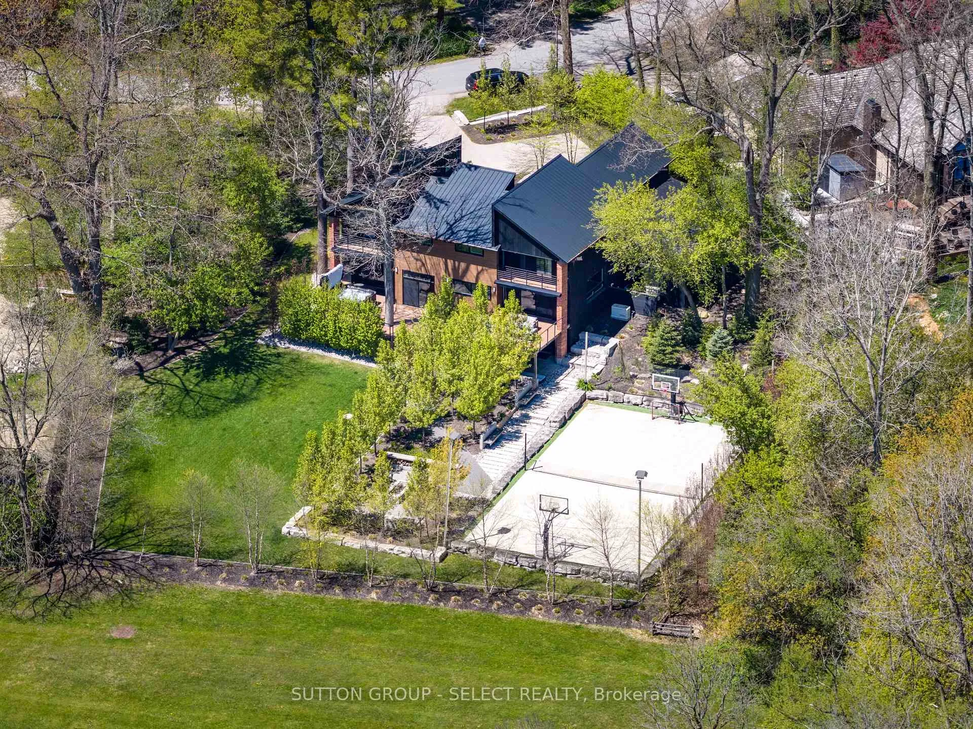 Photo 48 of 45 Blackburn Crescent, Middlesex Centre, Kilworth — HOMEH