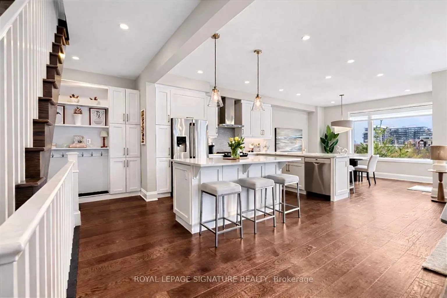 Photo 3 of Unit 19, 3042 Creekshore Common, Oakville, Glenorchy — HOMEH