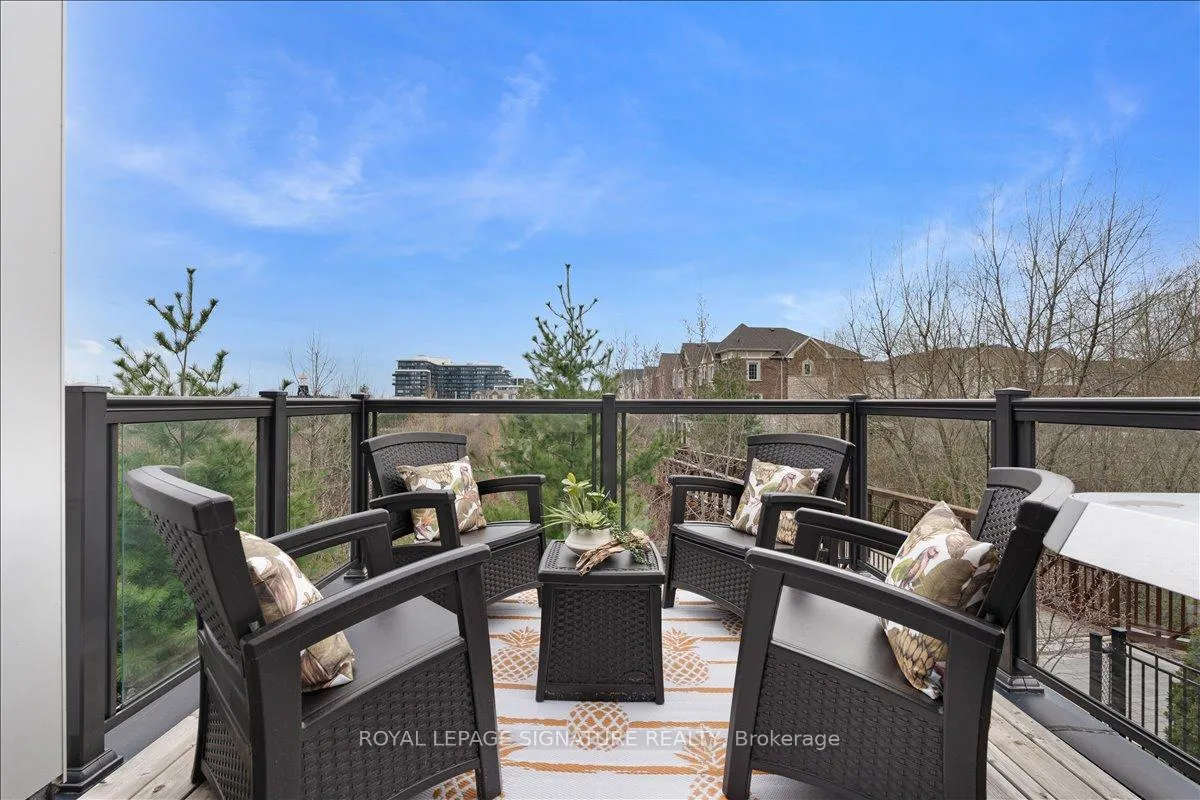 Photo 10 of Unit 19, 3042 Creekshore Common, Oakville, Glenorchy — HOMEH