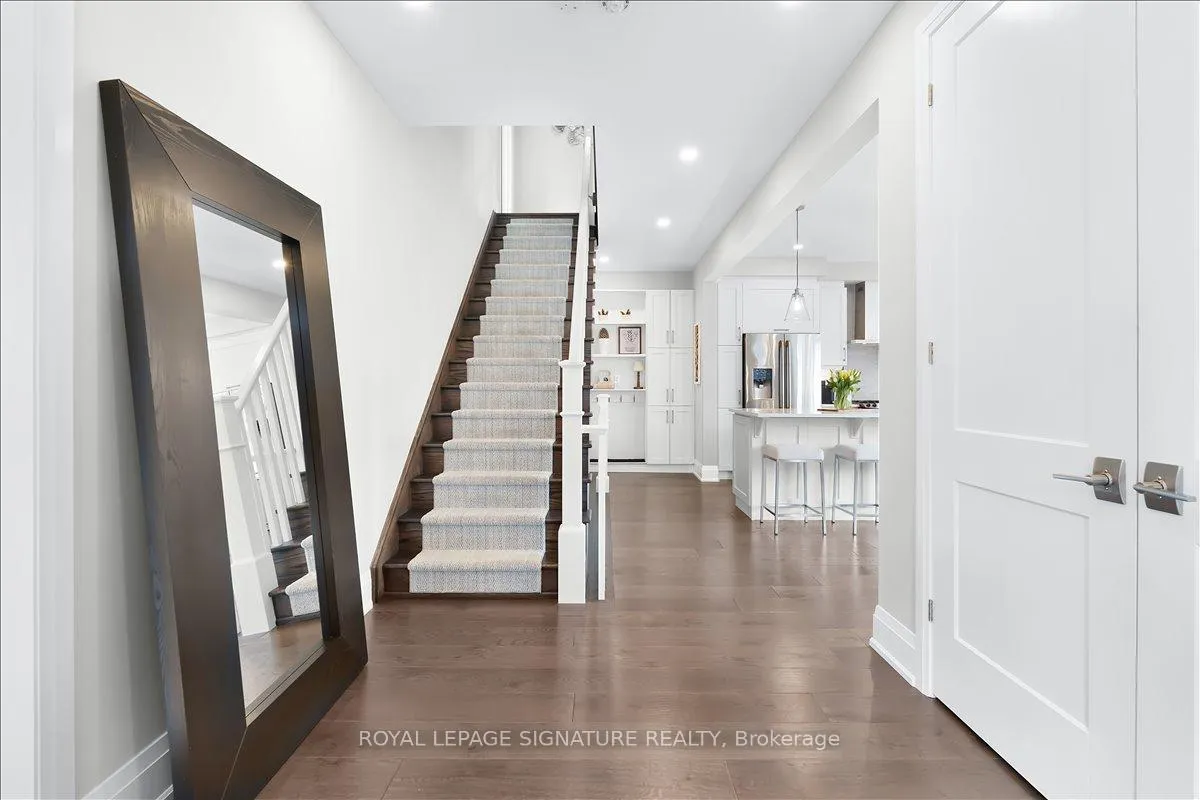 Photo 11 of Unit 19, 3042 Creekshore Common, Oakville, Glenorchy — HOMEH