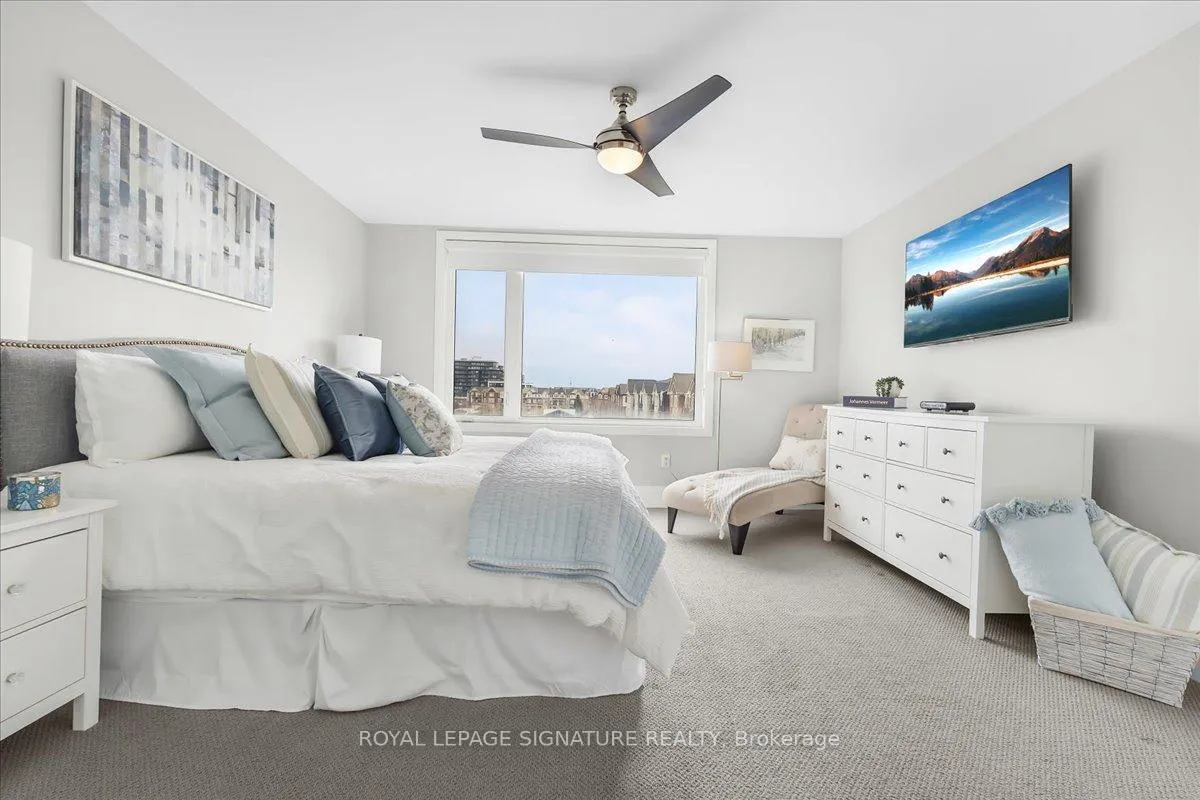Photo 13 of Unit 19, 3042 Creekshore Common, Oakville, Glenorchy — HOMEH