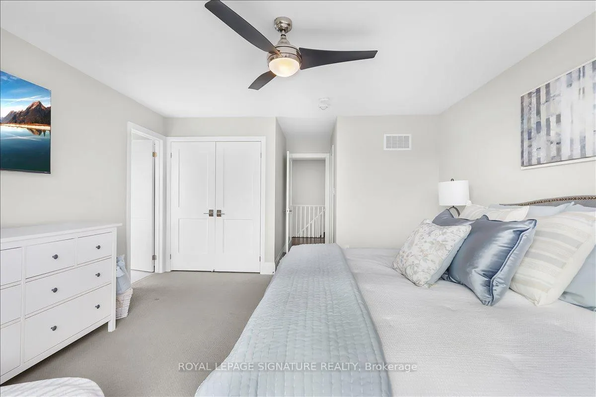 Photo 14 of Unit 19, 3042 Creekshore Common, Oakville, Glenorchy — HOMEH