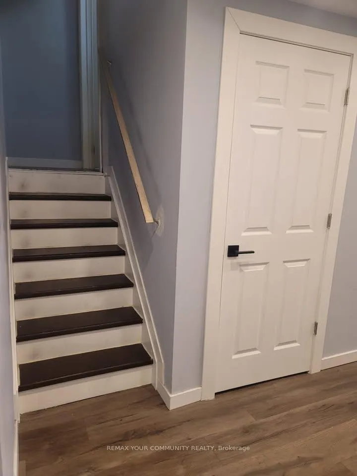 Photo 16 of 25 Laura Sabrina Drive, Vaughan, Sonoma Heights — HOMEH