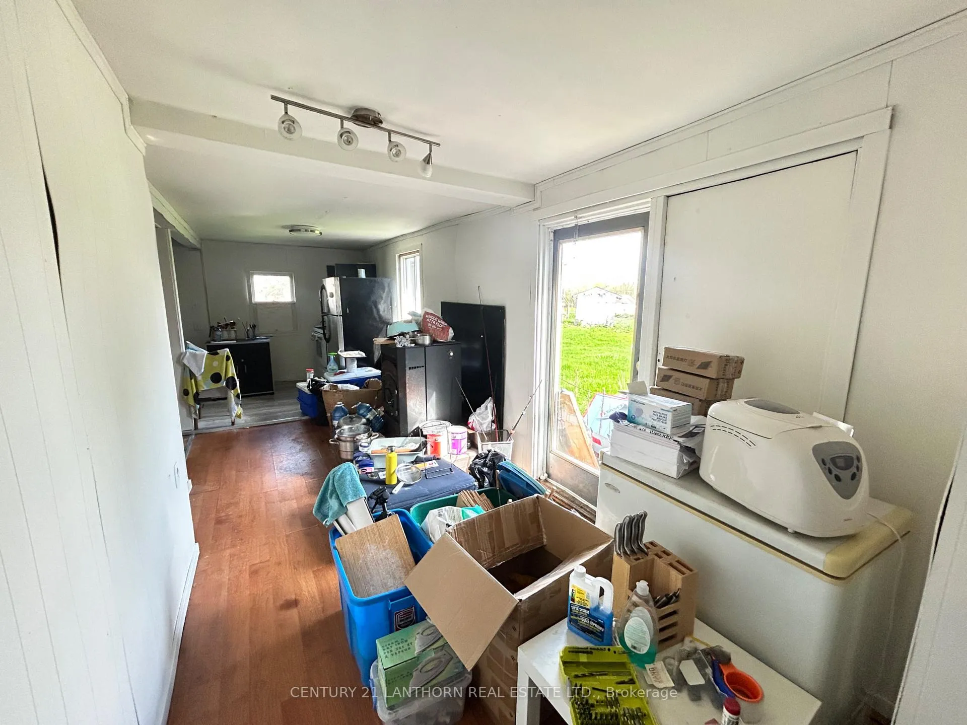 Photo 17 of 784 County Road 28, Prince Edward County, Ameliasburg Ward — HOMEH