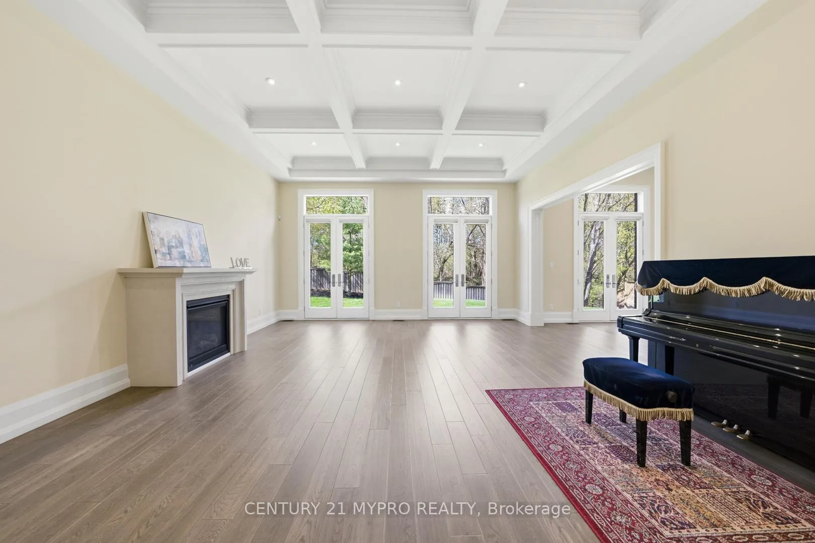 Photo 14 of 70 Davina Circle, Aurora, Aurora Estates — HOMEH