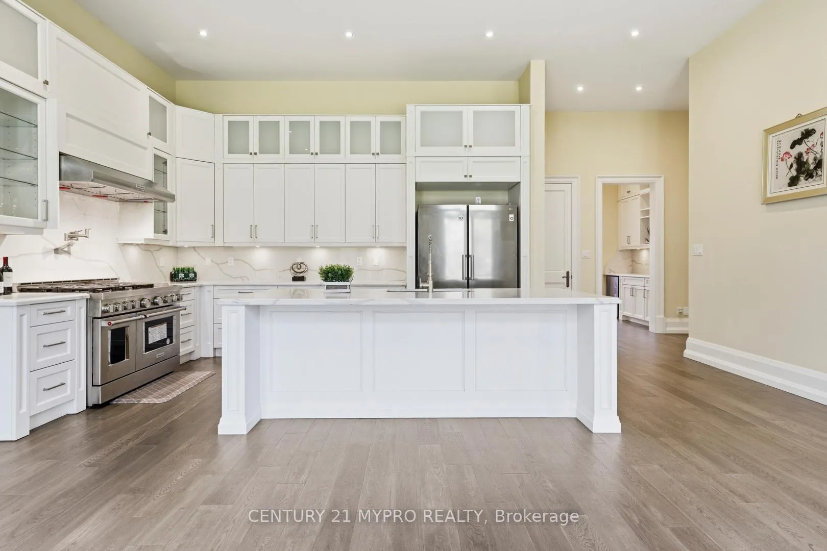Photo 18 of 70 Davina Circle, Aurora, Aurora Estates — HOMEH