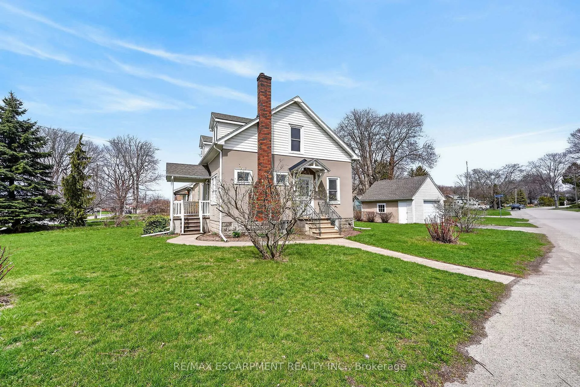 Photo 33 of 29 Rosemount Avenue, Port Colborne, Sugarloaf — HOMEH