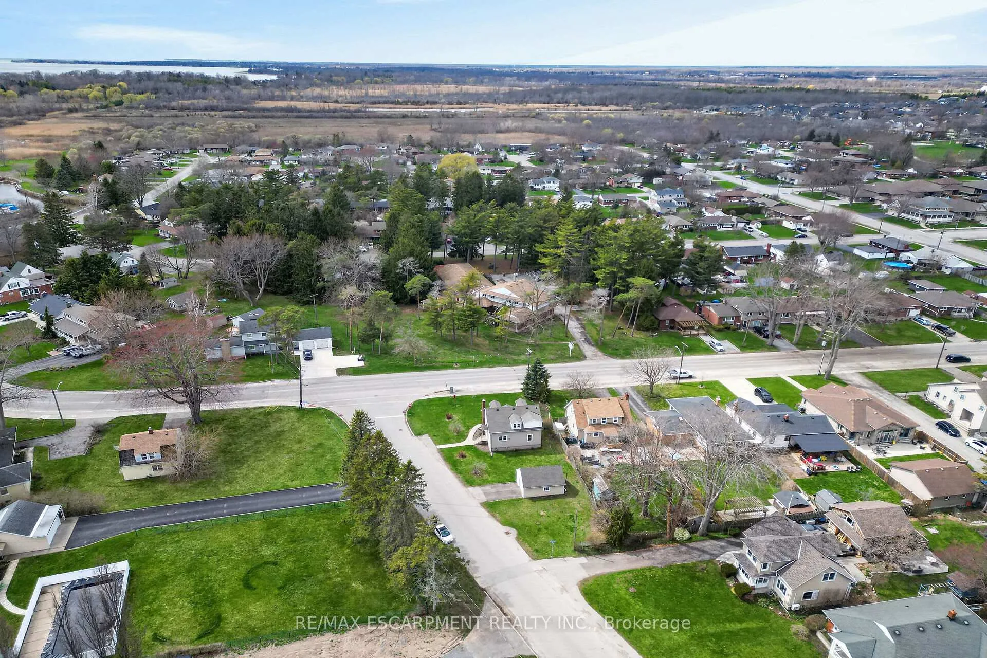Photo 42 of 29 Rosemount Avenue, Port Colborne, Sugarloaf — HOMEH