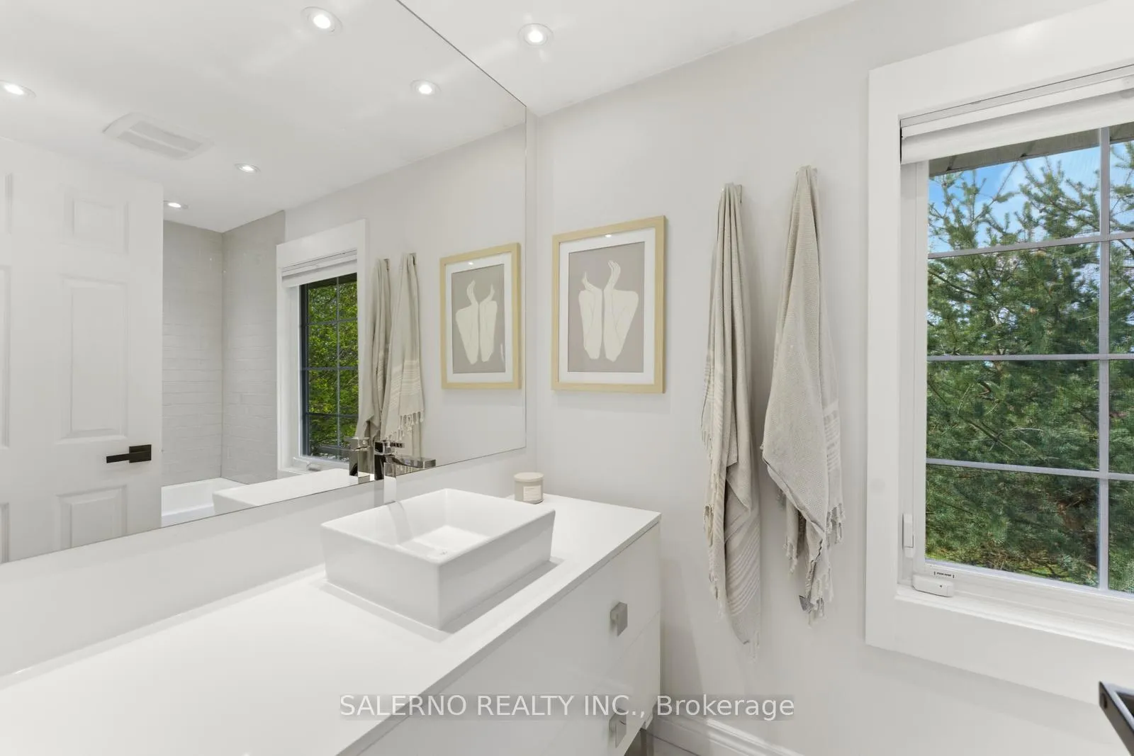 Photo 34 of 8 Simon Henry Avenue, King, Nobleton — HOMEH
