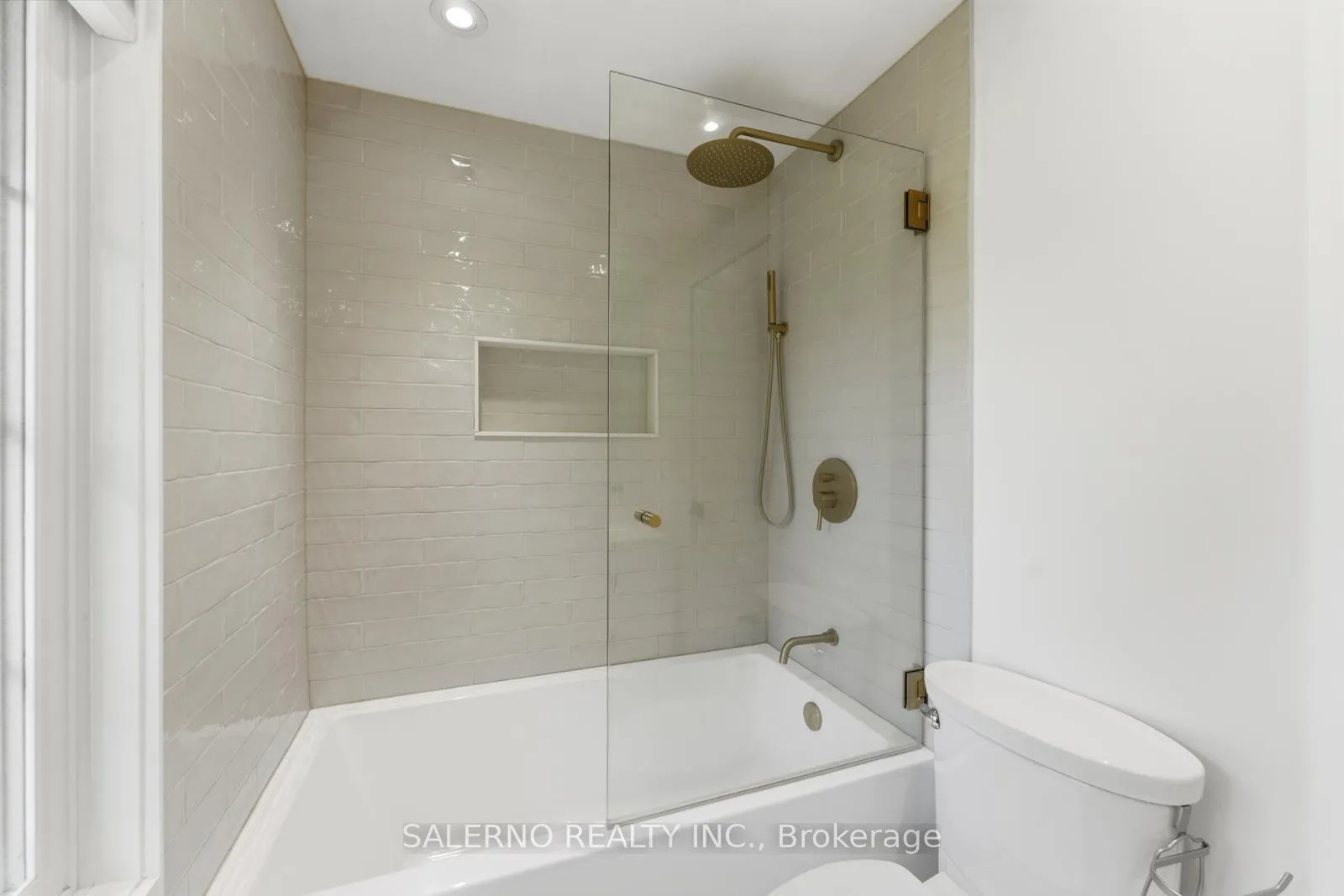 Photo 35 of 8 Simon Henry Avenue, King, Nobleton — HOMEH