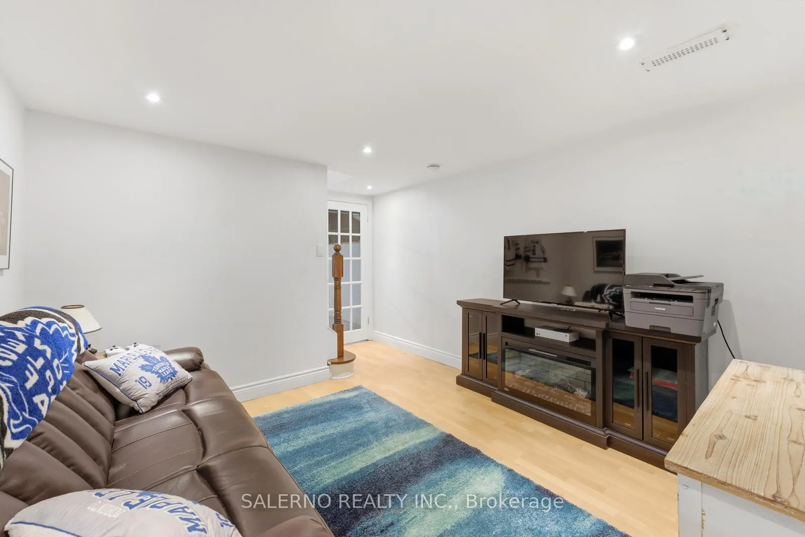 Photo 38 of 8 Simon Henry Avenue, King, Nobleton — HOMEH