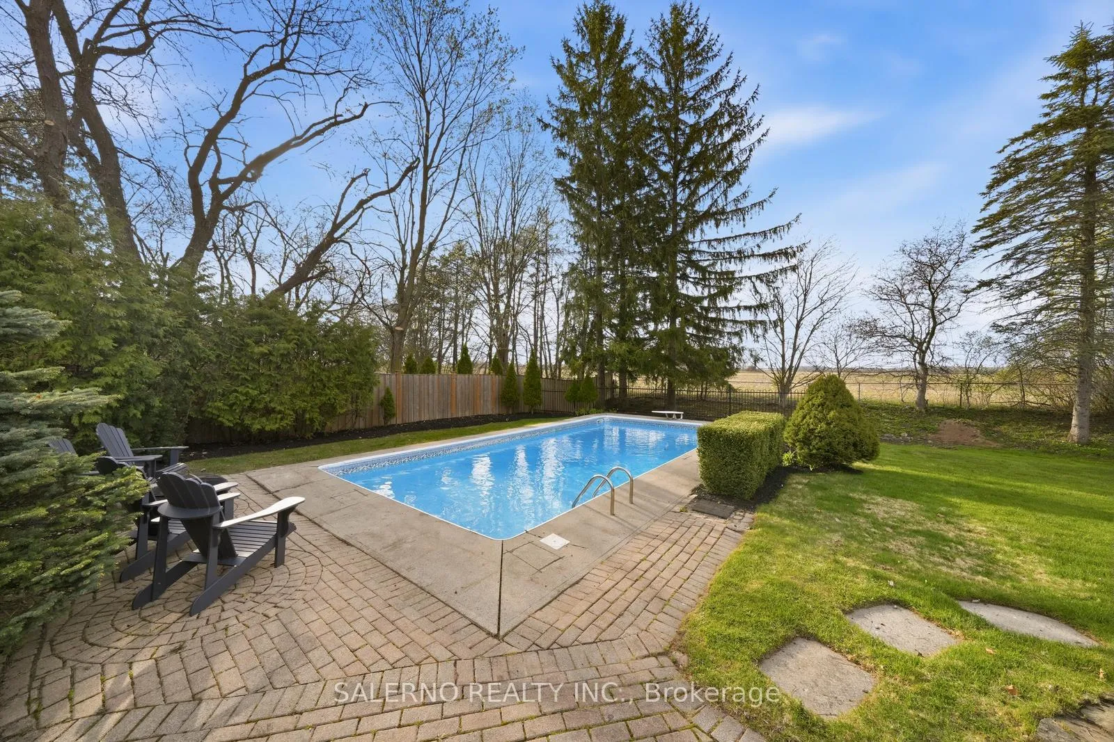 Photo 43 of 8 Simon Henry Avenue, King, Nobleton — HOMEH