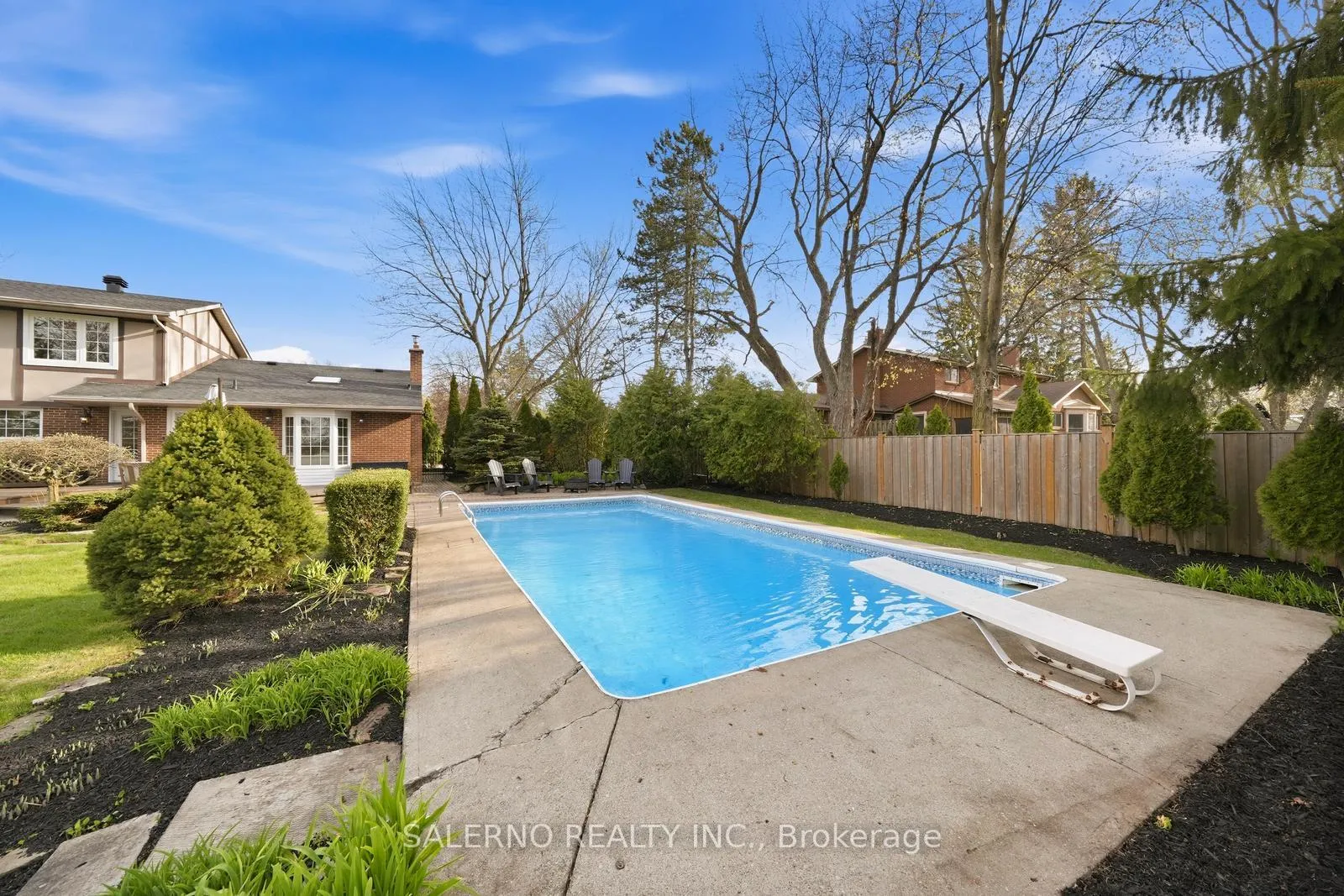 Photo 46 of 8 Simon Henry Avenue, King, Nobleton — HOMEH