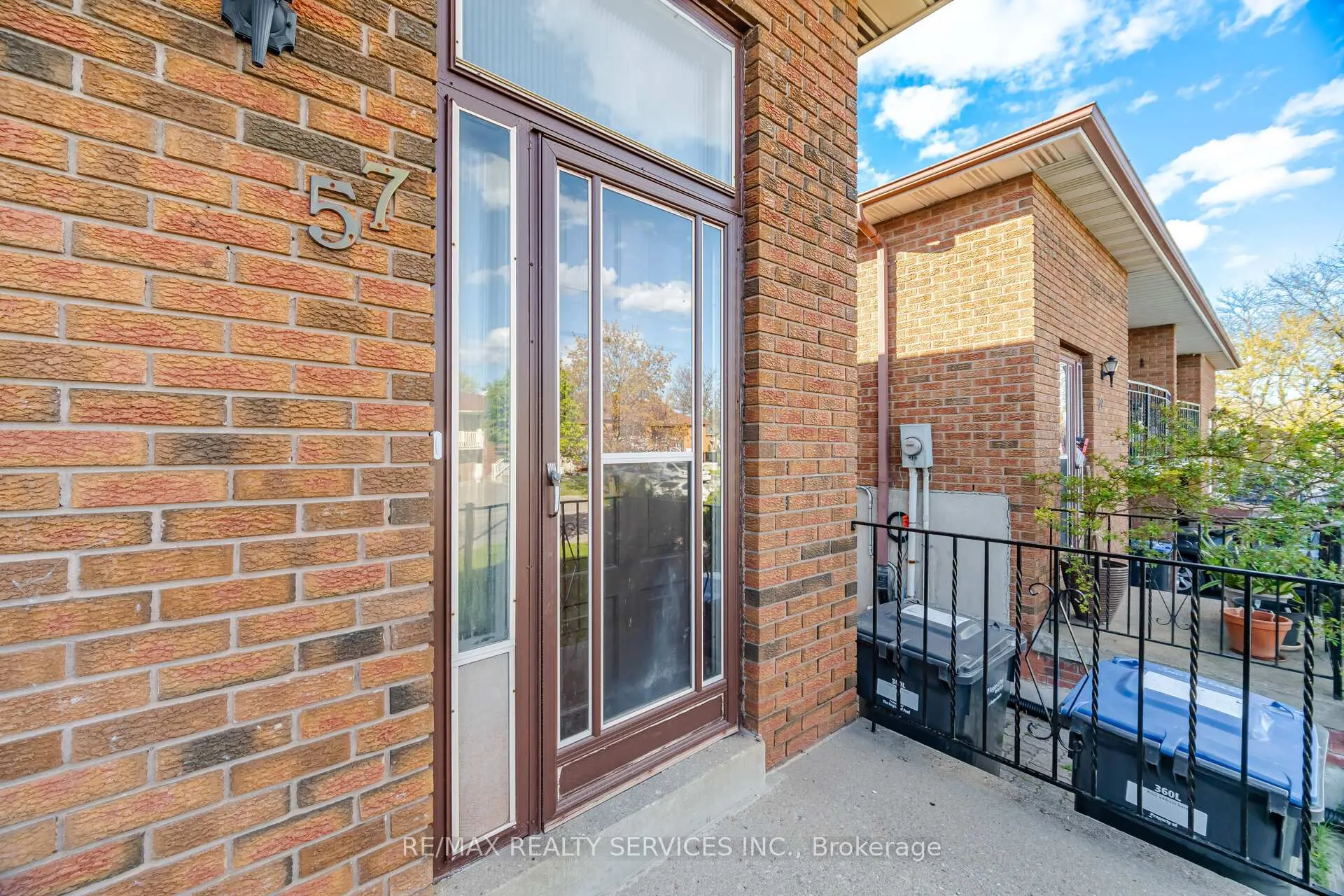 Photo 6 of 57 Jellicoe Crescent, Brampton, Northgate — HOMEH