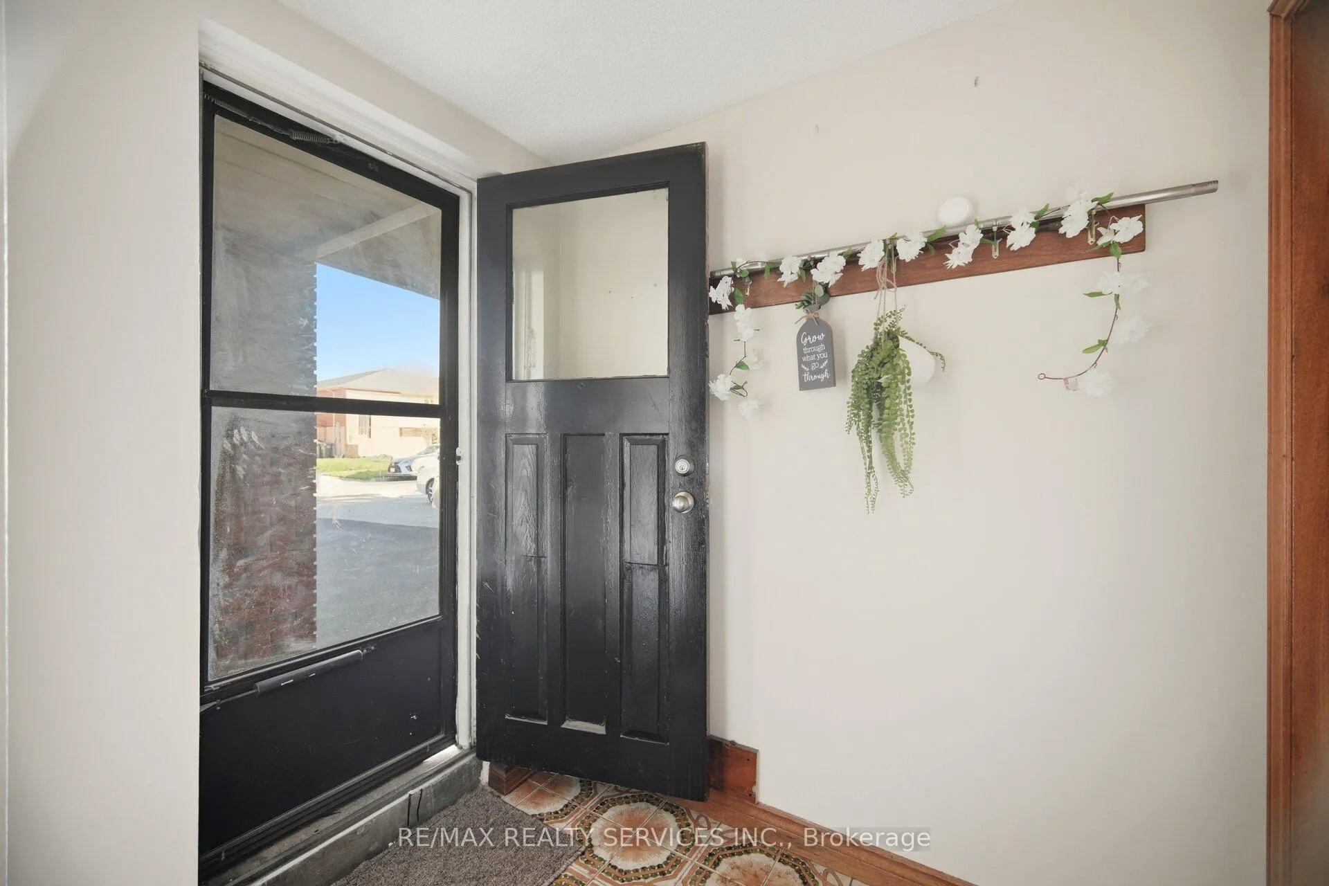 Photo 35 of 57 Jellicoe Crescent, Brampton, Northgate — HOMEH