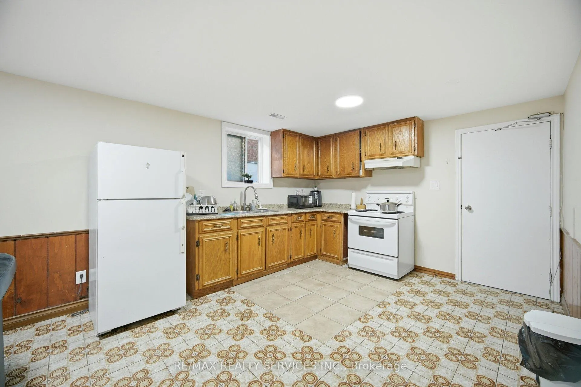 Photo 37 of 57 Jellicoe Crescent, Brampton, Northgate — HOMEH
