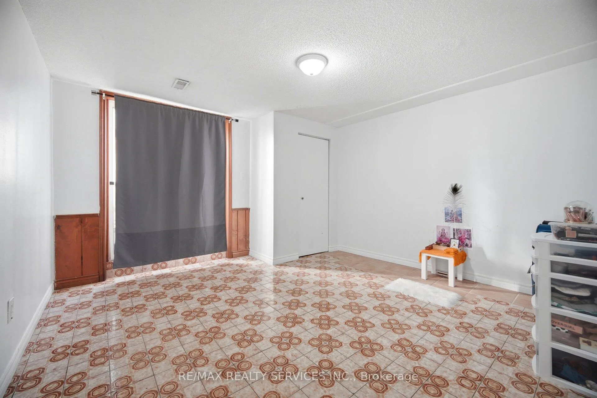 Photo 43 of 57 Jellicoe Crescent, Brampton, Northgate — HOMEH