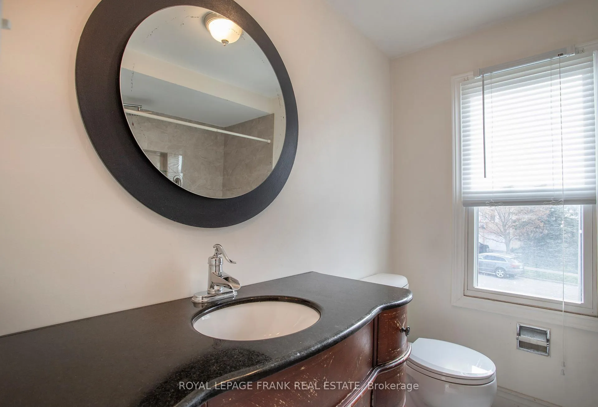 Photo 21 of 90 Hillhurst Crescent, Clarington, Courtice — HOMEH