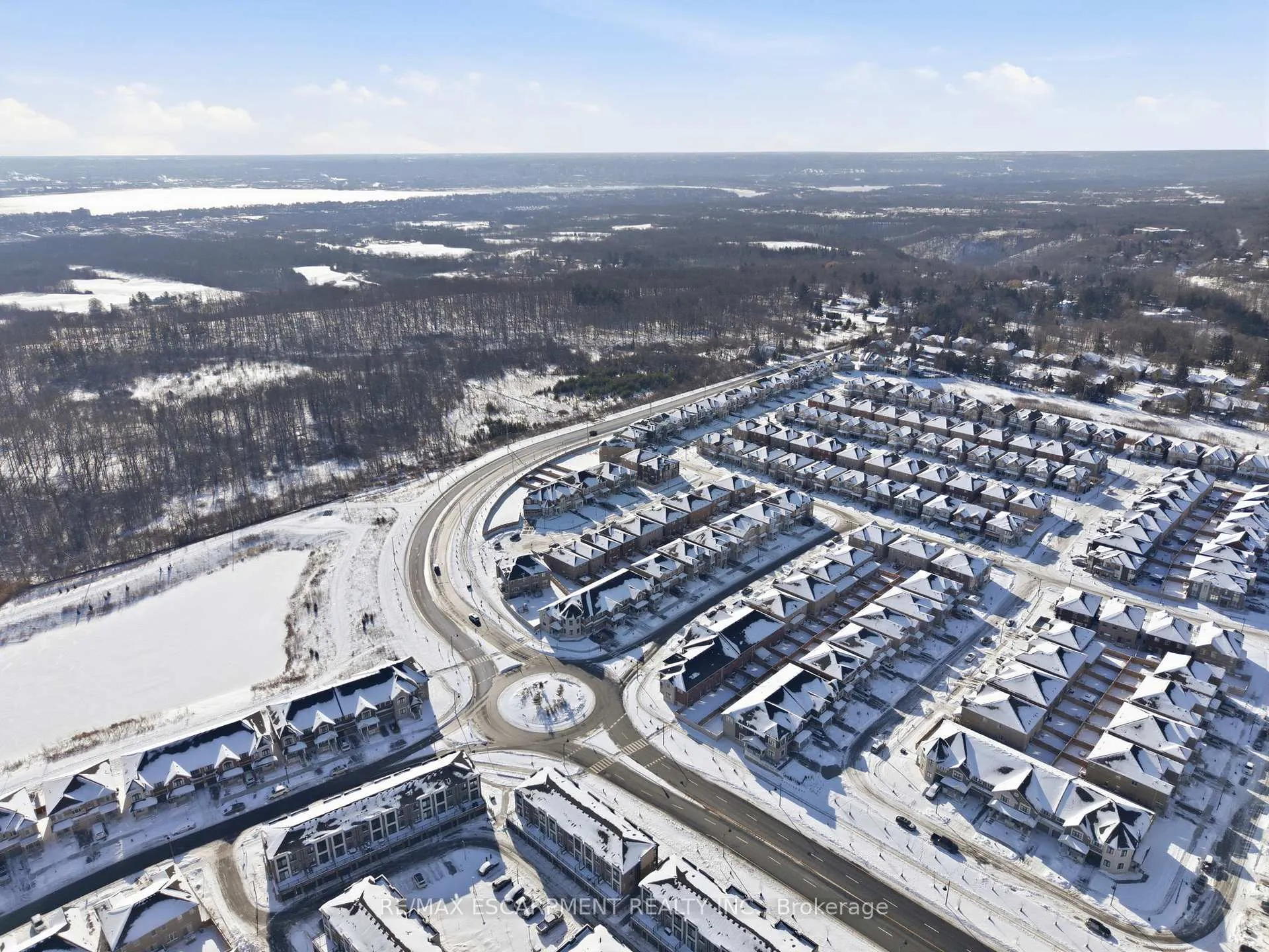 Photo 34 of 33 Mountain Heights Place, Hamilton, Waterdown — HOMEH