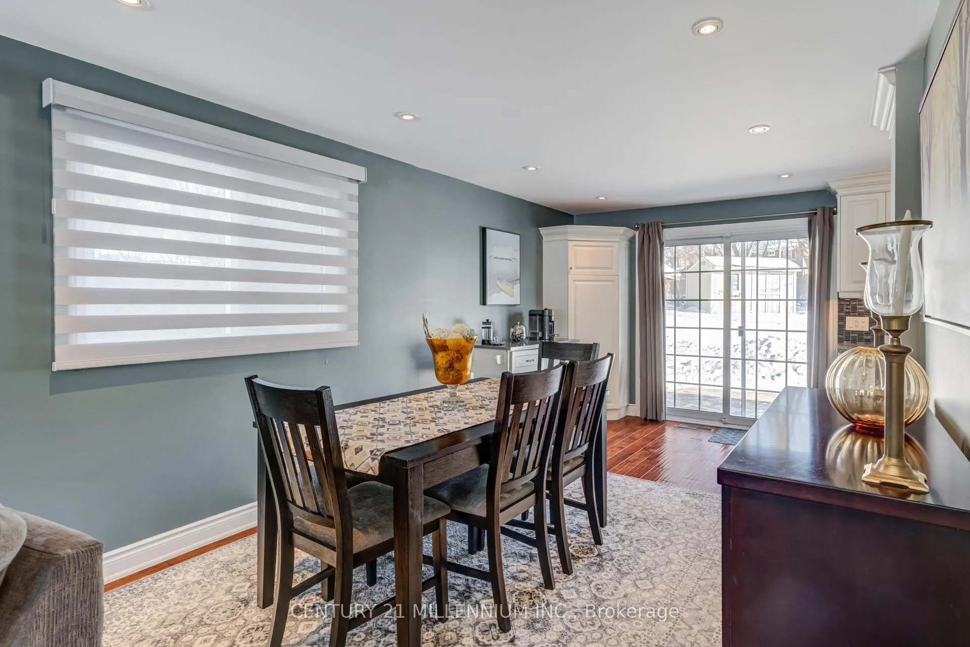 Photo 7 of 58 Ridgehill Drive, Brampton, Brampton South — HOMEH
