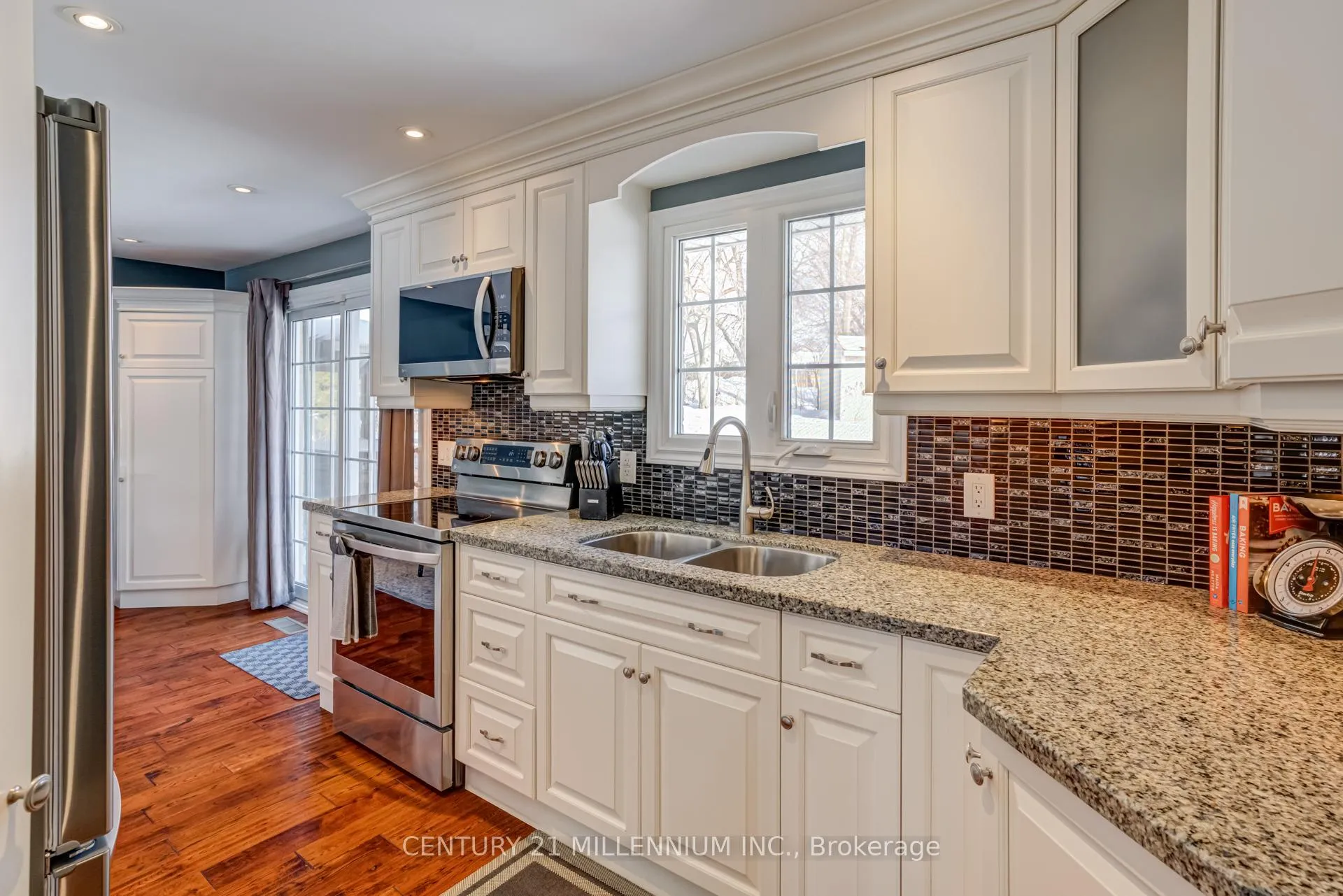 Photo 8 of 58 Ridgehill Drive, Brampton, Brampton South — HOMEH