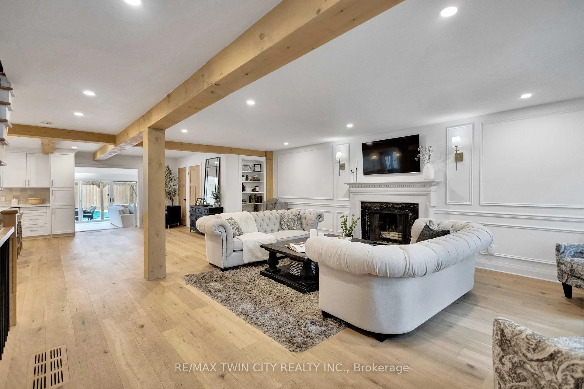 Photo 6 of 17 Braemar Place, Hamilton, Mohawk — HOMEH