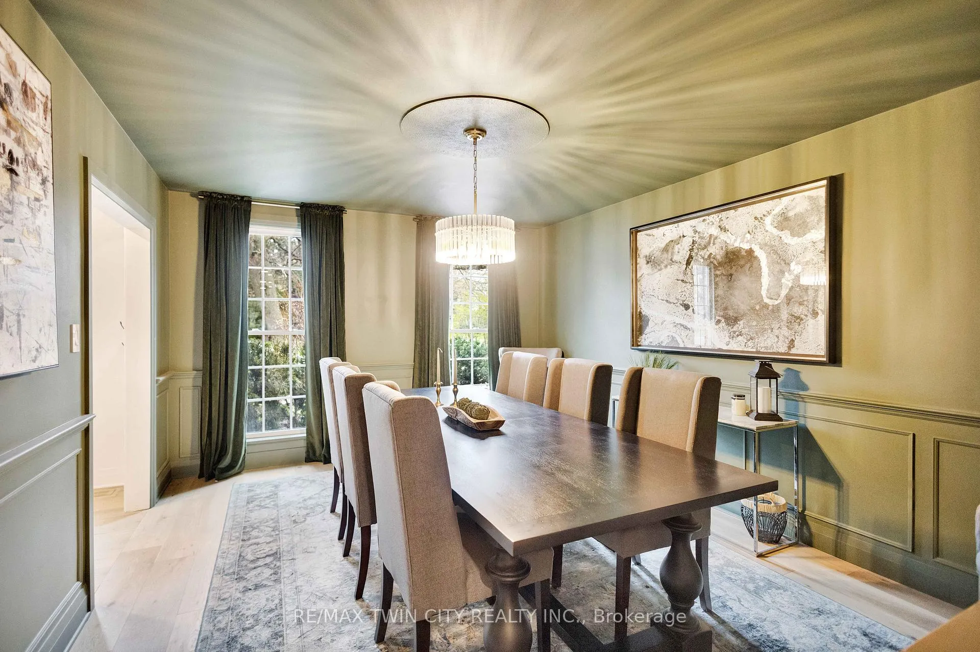 Photo 14 of 17 Braemar Place, Hamilton, Mohawk — HOMEH