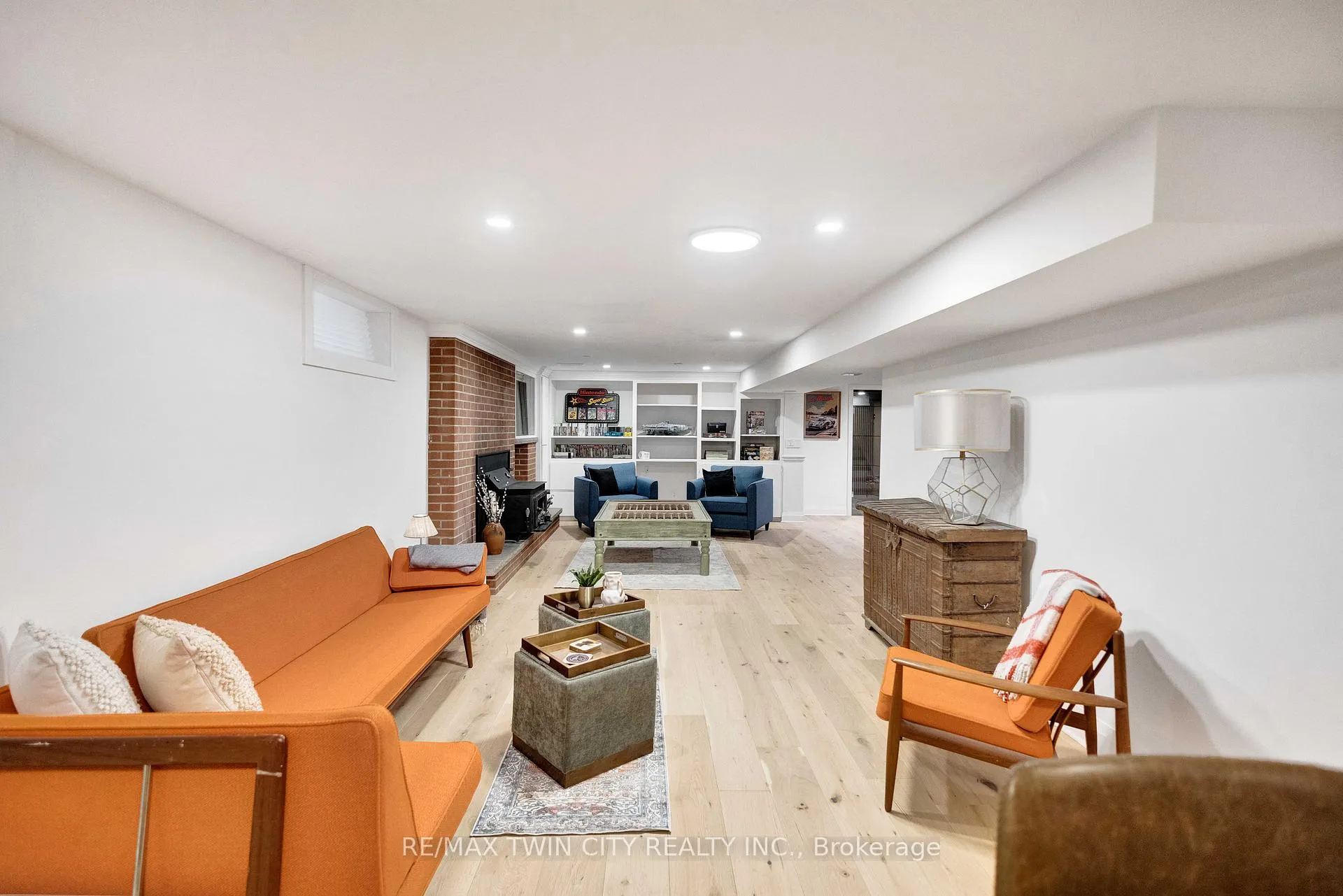 Photo 33 of 17 Braemar Place, Hamilton, Mohawk — HOMEH
