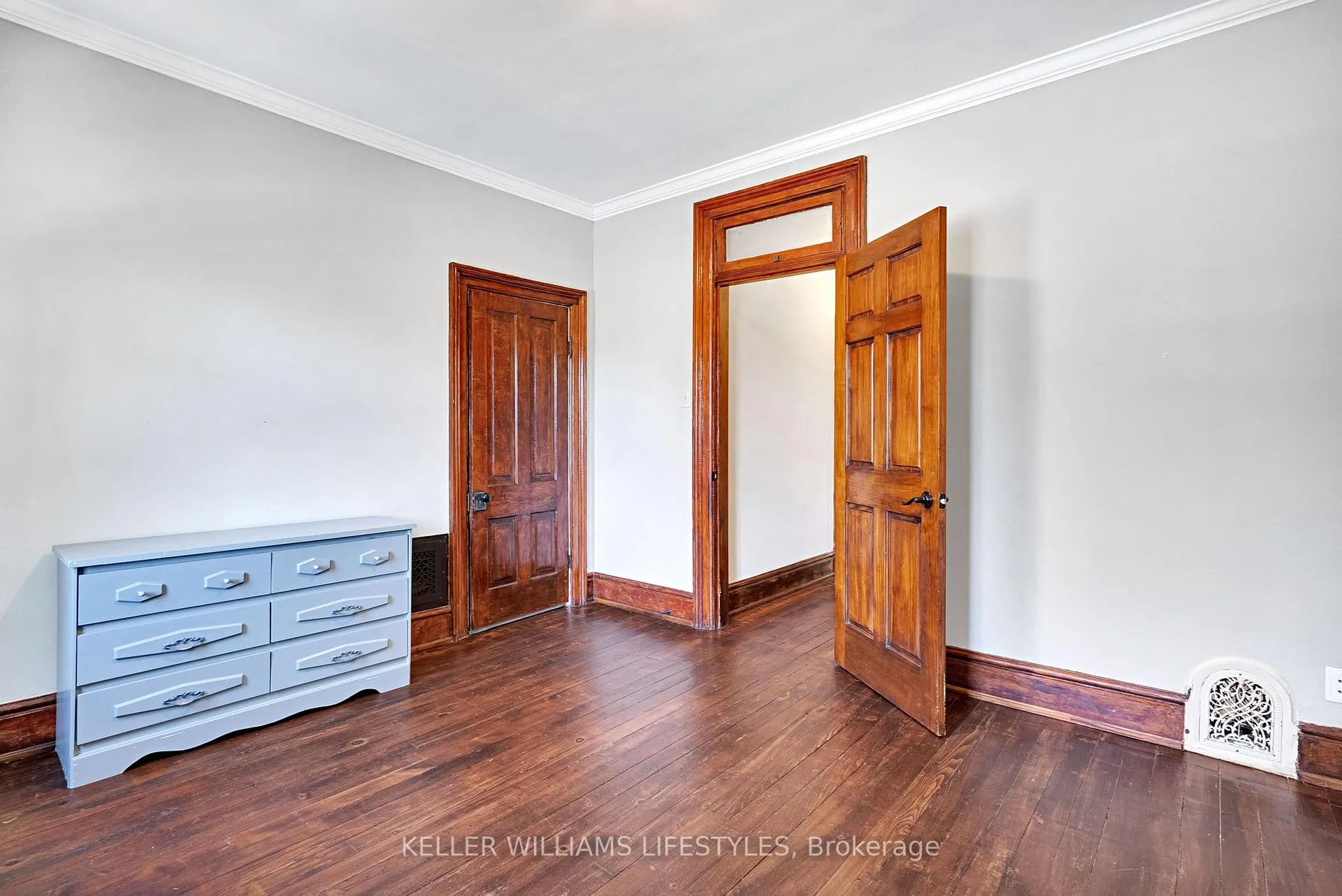 Photo 31 of 421 Central Avenue, London, East F — HOMEH