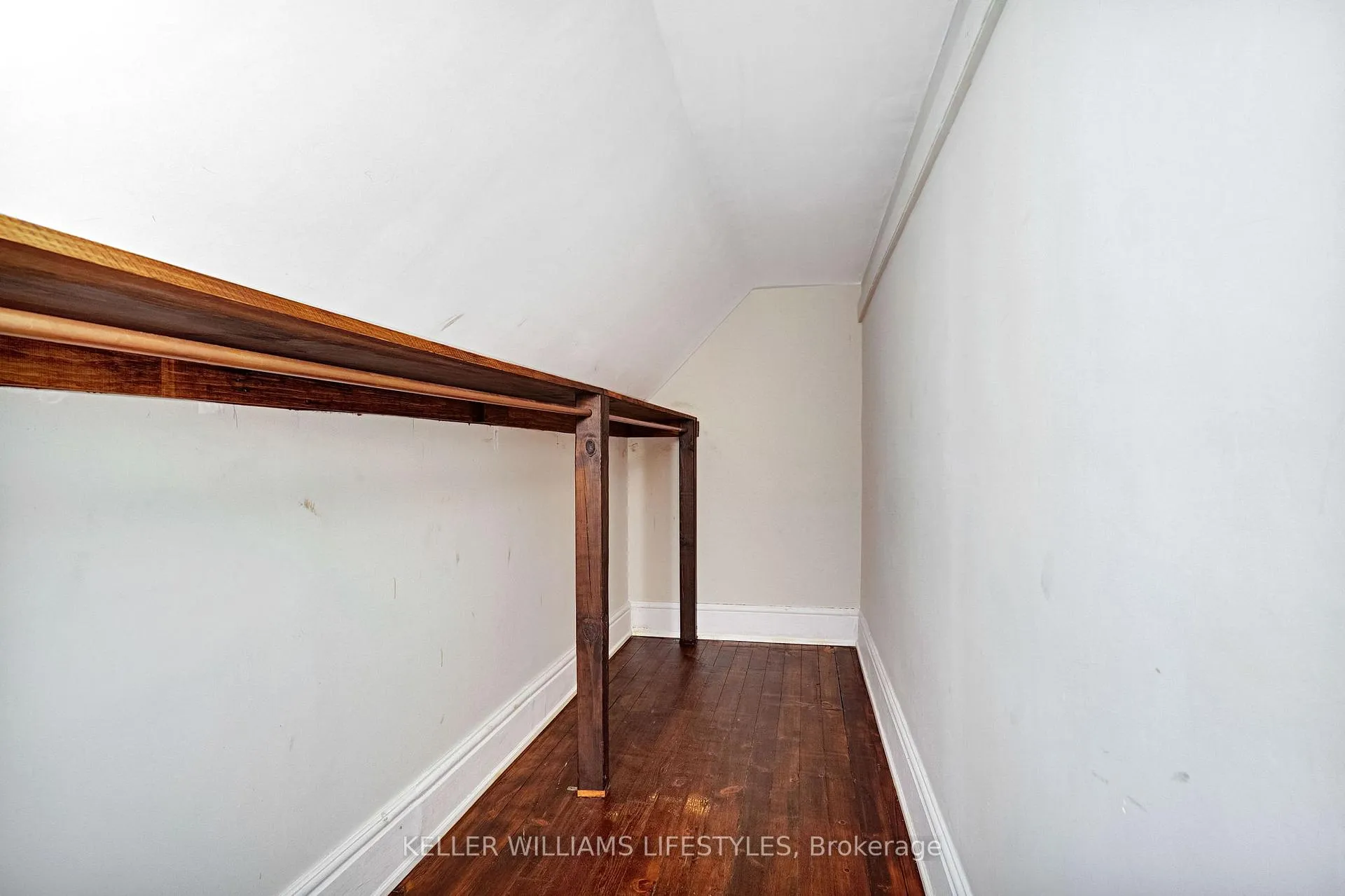 Photo 34 of 421 Central Avenue, London, East F — HOMEH