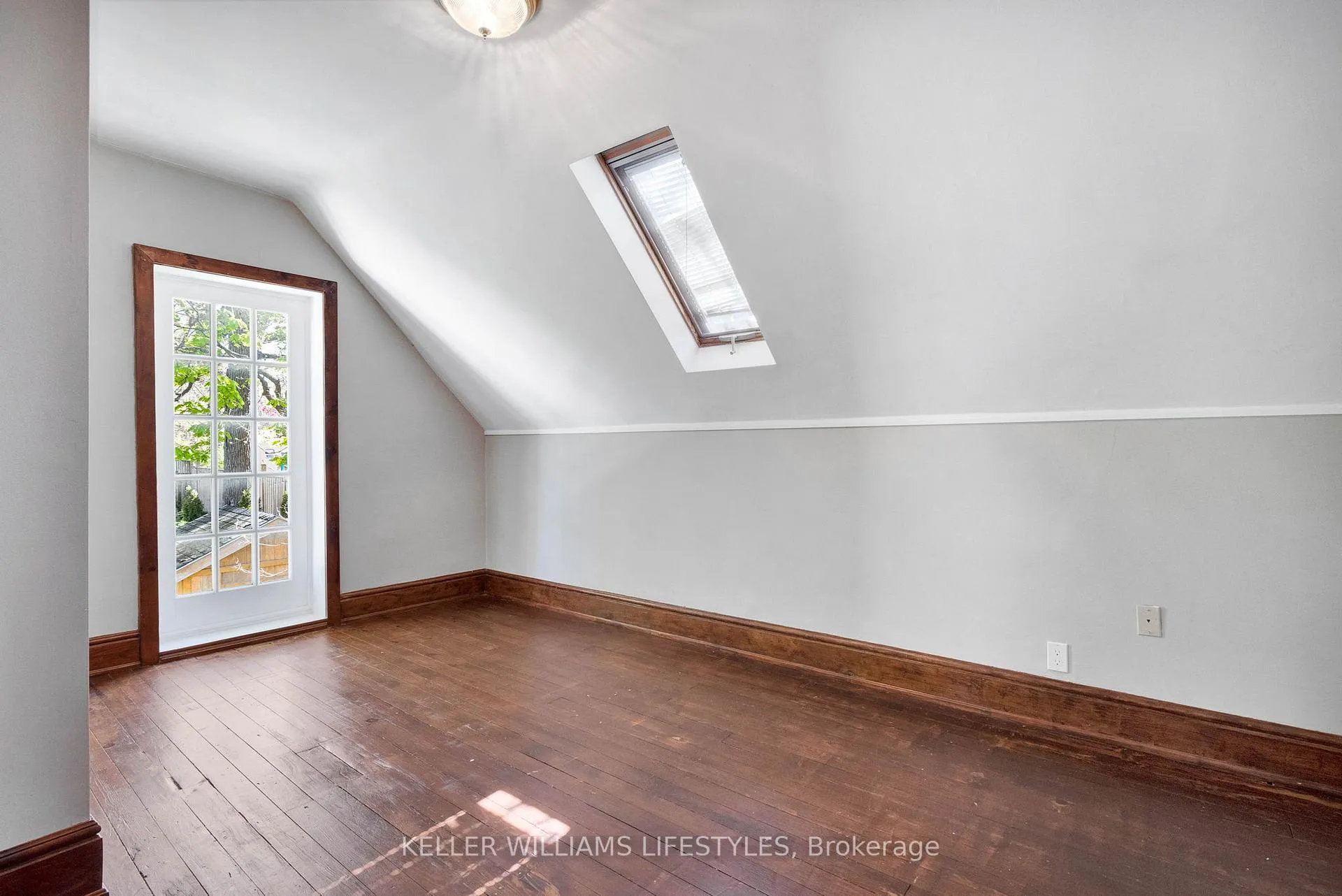 Photo 35 of 421 Central Avenue, London, East F — HOMEH